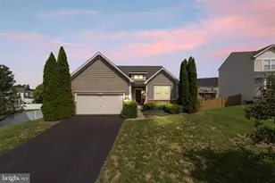 103 Ivy Hill Ct, Stephens City, VA 22655 - Photo 2