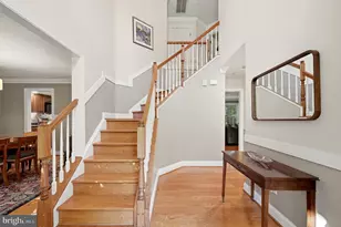 303 Northwood Cir, Cross Junction, VA 22625 - Photo 6