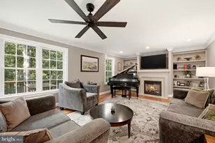 303 Northwood Cir, Cross Junction, VA 22625 - Photo 12