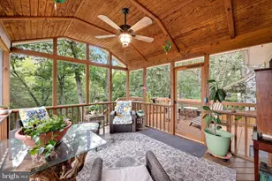 109 Keswick Ct, Winchester, VA 22602 - Photo 2