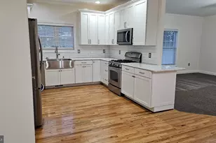 202 Cool Spring Dr, Stephens City, VA 22655 - Photo 6