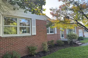 131 Country Club Cir, Winchester, VA 22602 - Photo 1