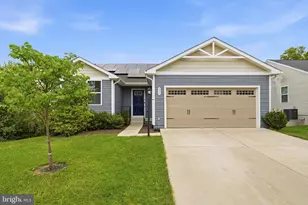 131 Emmet St, Middletown, VA 22645 - Photo 1