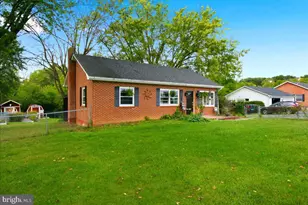1810 Chapel Rd, Middletown, VA 22645 - Photo 2