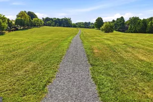 413 Masters Dr, Cross Junction, VA 22625 - Photo 78