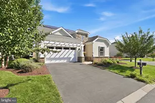 118 Harvester Dr, Lake Frederick, VA 22630 - Photo 2