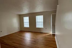 109 Parkside Dr, Winchester, VA 22602 - Photo 2