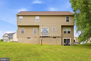 409 Fortress Dr, Winchester, VA 22603 - Photo 6
