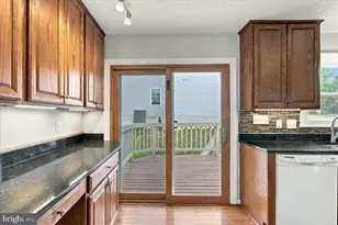 409 Sunset Cir, Cross Junction, VA 22625 - Photo 14