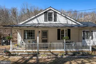 199 Dicks Hollow Rd, Winchester, VA 22603 - Photo 2