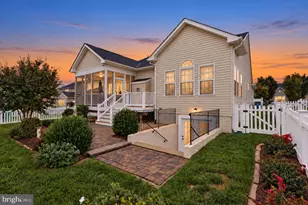 114 Rooftop Ct, Stephenson, VA 22656 - Photo 2