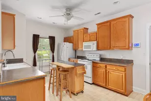122 Bayberry Ct, Stephens City, VA 22655 - Photo 6