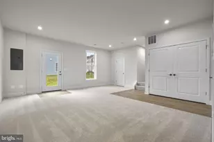 135 Sapphire St, Stephenson, VA 22656 - Photo 18