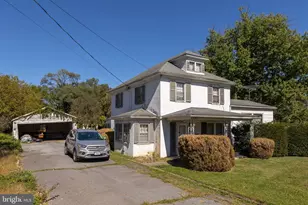 1591 Woodstock Ln, Winchester, VA 22602 - Photo 2