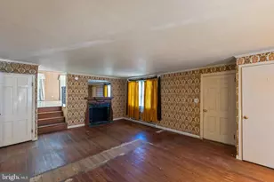 1591 Woodstock Ln, Winchester, VA 22602 - Photo 6