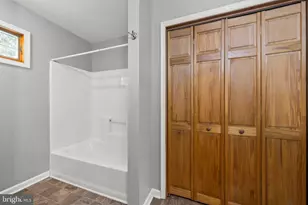 141 Dogwood Dr, Cross Junction, VA 22625 - Photo 42
