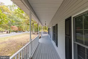141 Dogwood Dr, Cross Junction, VA 22625 - Photo 4