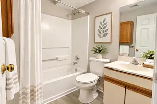 219 Tudor Dr, Winchester, VA 22603 - Photo 12