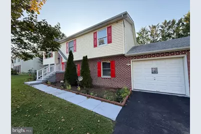 217 Montgomery Circle, Stephens City, VA 22655 - Photo 4
