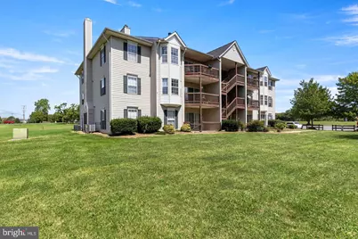 90 Chinkapin Drive #10, Stephens City, VA 22655 - Photo 2