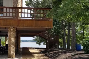 1226 Lakeview Dr, Cross Junction, VA 22625 - Photo 52