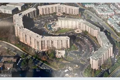 8370 Greensboro Drive #324, McLean, VA 22102 - Photo 14