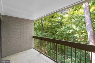 11735 Ledura Ct, Reston, VA 20191 - Photo 6