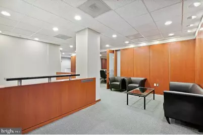 1950 Old Gallows Road, Vienna, VA 22182 - Photo 20