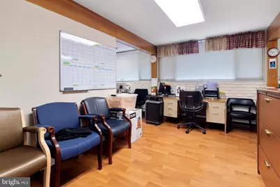 5001 Backlick Road, Annandale, VA 22003 - Photo 32