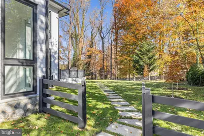 725 Lawton Street, McLean, VA 22101 - Photo 26