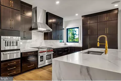 4621 Fairfax Manor Court, Chantilly, VA 20151 - Photo 10
