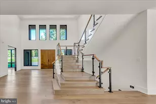 4621 Fairfax Mnr Ct, Chantilly, VA 20151 - Photo 4