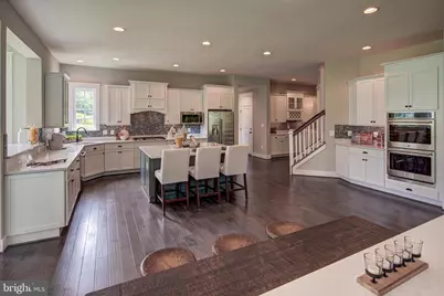 4615 Fairfax Manor Court, Chantilly, VA 20151 - Photo 4