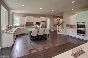 4615 Fairfax Mnr Ct, Chantilly, VA 20151 - Photo 4