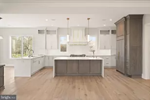 1712 Dalewood Pl, McLean, VA 22101 - Photo 2