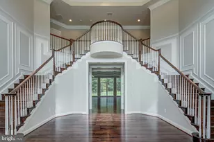 Fairfax Manor Ct, Chantilly, VA 20151 - Photo 2