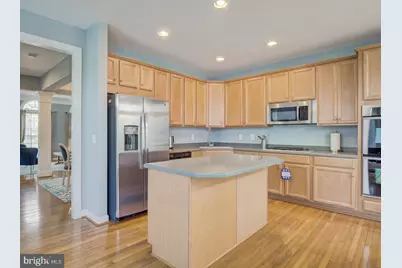 8410 Chaucer House Court, Lorton, VA 22079 - Photo 16