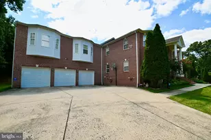 7801 Ridgewood Dr, Annandale, VA 22003 - Photo 8