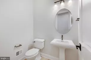 3325 Parkside Terrace, Fairfax, VA 22031 - Photo 36