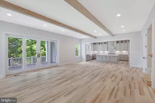 9017 Ellenwood Ln, Fairfax, VA 22032 - Photo 28