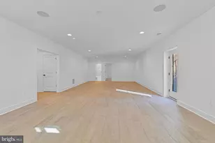 9205 Franks Pt Ln, Lorton, VA 22079 - Photo 18