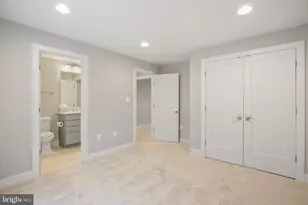 2423 Jackson Pkwy, Vienna, VA 22180 - Photo 60