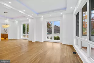 7209 Sipes Ln, Annandale, VA 22003 - Photo 4