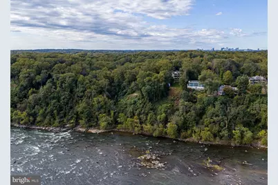 1175 Crest Lane, McLean, VA 22101 - Photo 2