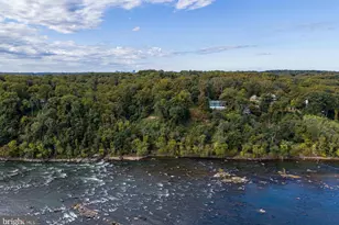 1175 Crest Ln, McLean, VA 22101 - Photo 14