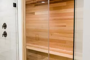 4353 Starr Jordan Dr, Annandale, VA 22003 - Photo 48