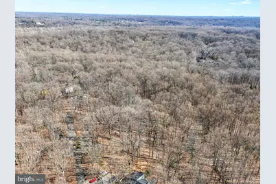 9203 Potomac Ridge Road, Great Falls, VA 22066 - Photo 2