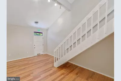 311 Maple Avenue W #C, Vienna, VA 22180 - Photo 14