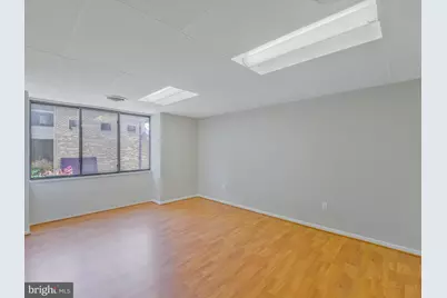 311 Maple Avenue W #C, Vienna, VA 22180 - Photo 26