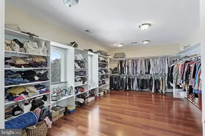 10400 Hunters Valley Road, Vienna, VA 22181 - Photo 54